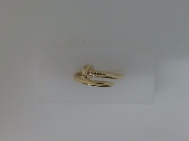 10k Yellow Gold Woman's Ring 2.7g