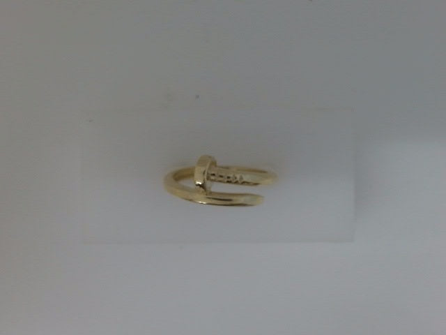 10k Yellow Gold Woman's Ring 2.3g