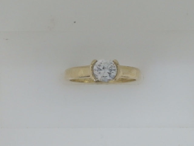 10k Yellow Gold Woman's Ring 1.9g