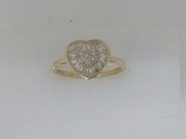 10k Yellow Gold Woman's Ring 1.7g