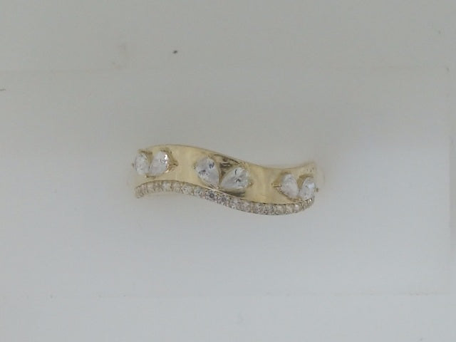 10k Yellow Gold Woman's Ring 1.1g