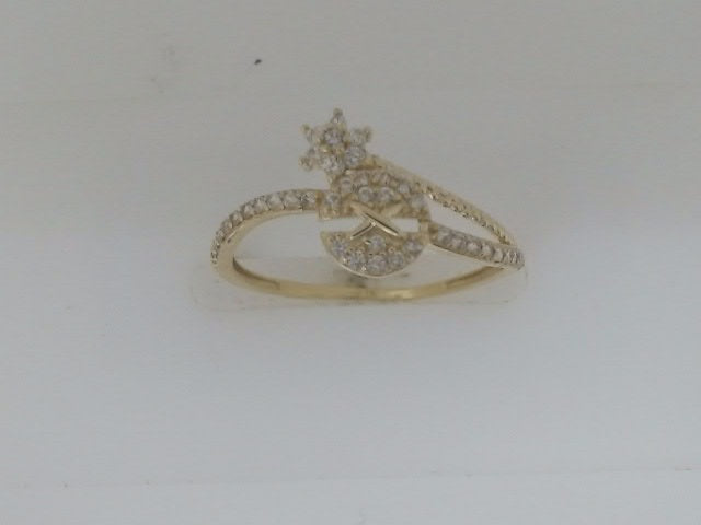 10k Yellow Gold Woman's Ring 0.9g
