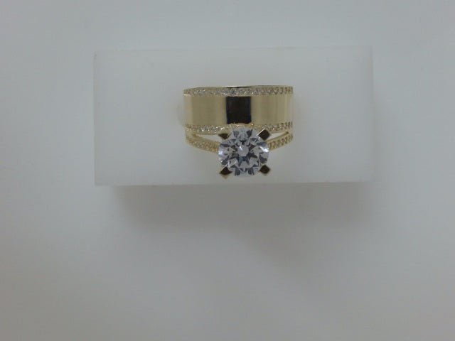 10k Yellow Gold Woman's Wedding Ring 4.5g