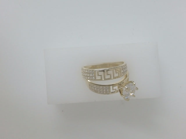 10k Yellow Gold Woman's Wedding Ring 3.7g