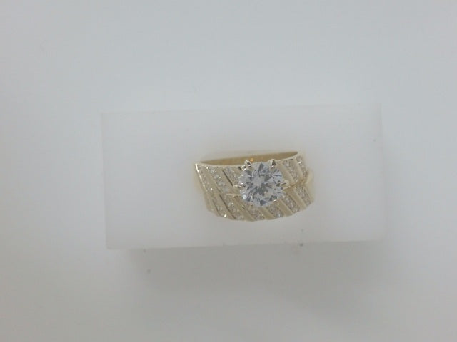 10k Yellow Gold Woman's Wedding Ring 3.7g