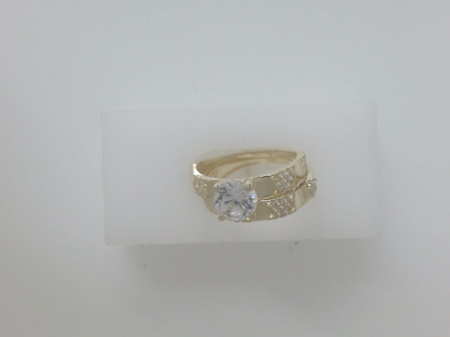 10k Yellow Gold Woman's Wedding Ring 3.5g