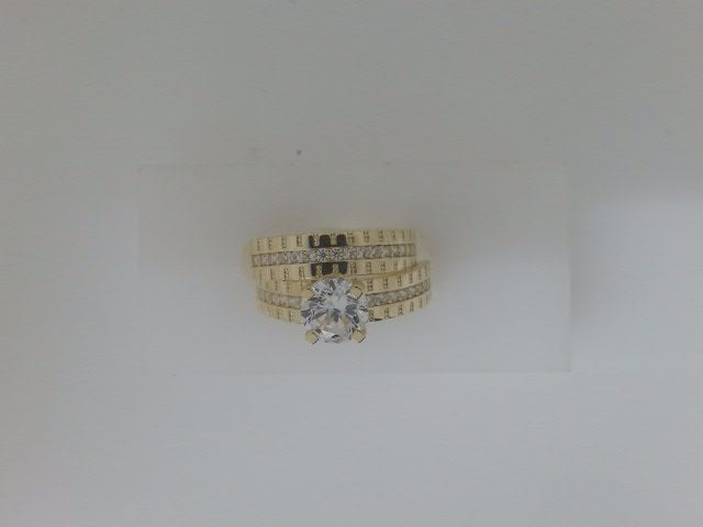 10k Yellow Gold Woman's Wedding Ring Set 4.1g