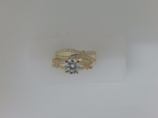 10k Yellow Gold Woman's Wedding Ring Set 4.1g