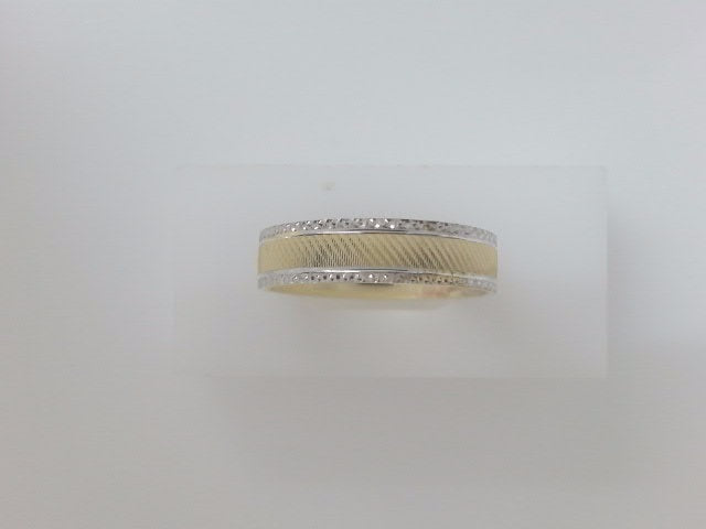10k Yellow Gold Men's Wedding Ring 4.6g