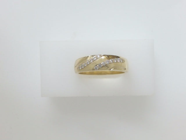 10k Yellow Gold Men's Diamond Ring 6.3g