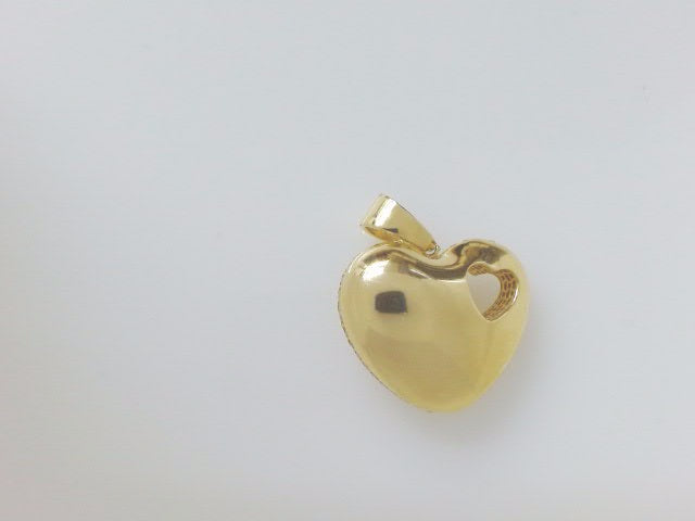 10k Yellow Gold Pendant 5.3g