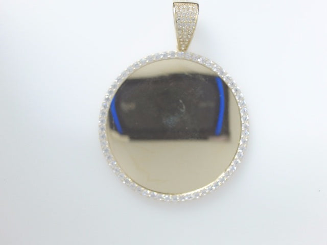 10k Yellow Gold Pendant 9g