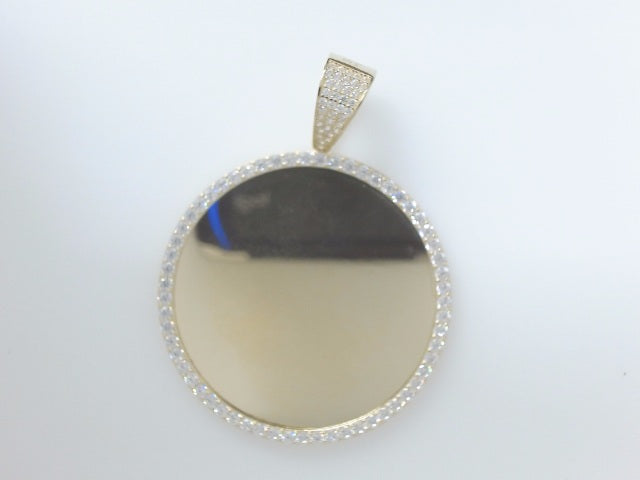 10k Yellow Gold Pendant 9g