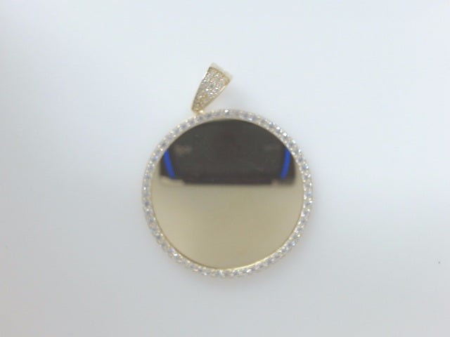 10k Yellow Gold Pendant 6.1g