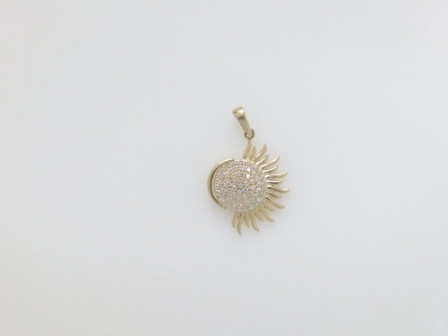 10k Yellow Gold Pendant 2.1g