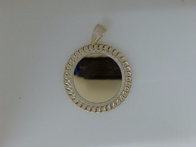 10 KT PENDANT