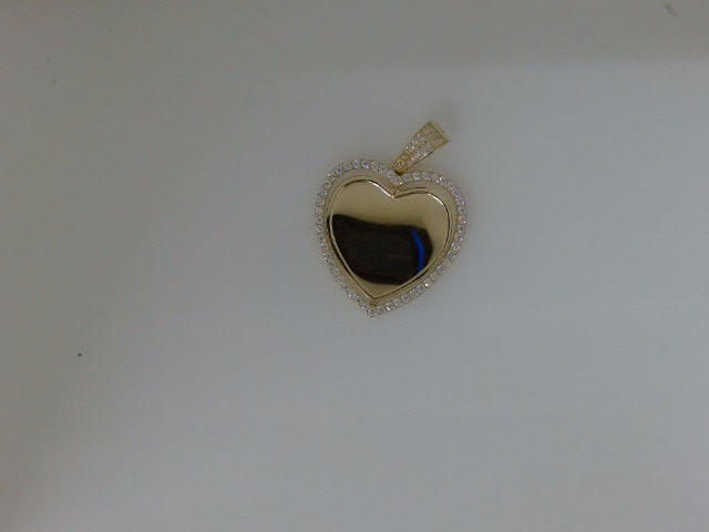 10 KT PENDANT
