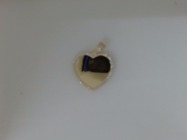 10 KT PENDANT