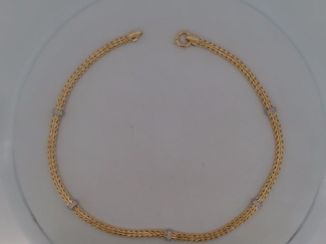 10 KT CHOKER