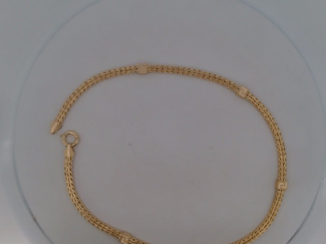 10 KT CHOKER