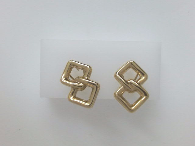 10k Yellow Gold Aretes 2.8g