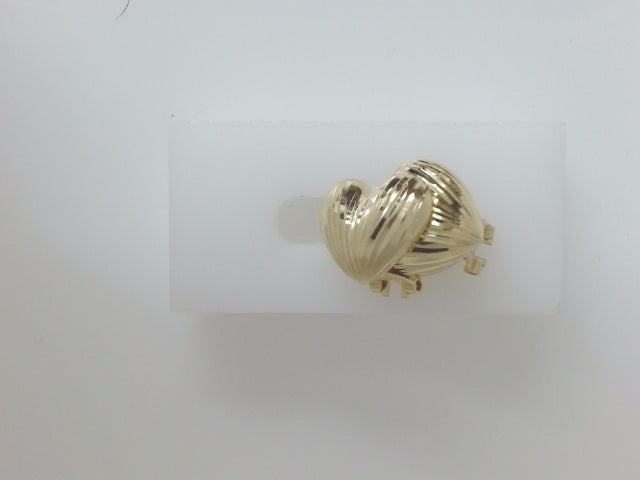 10k Yellow Gold Aretes 2.8g