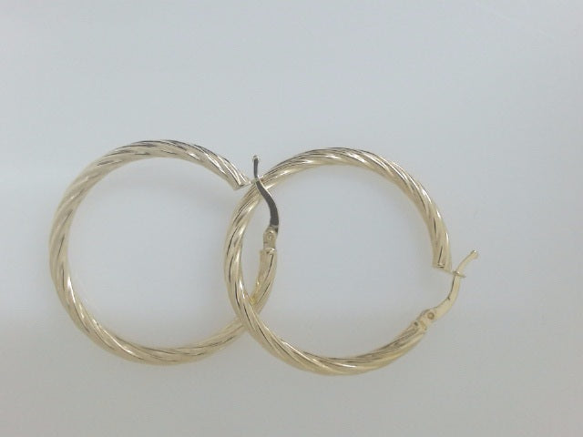 10k Yellow Gold Argollas 3.7g