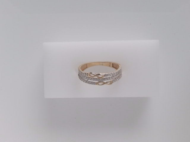 14k Yellow Gold Women's Ring 1.5g