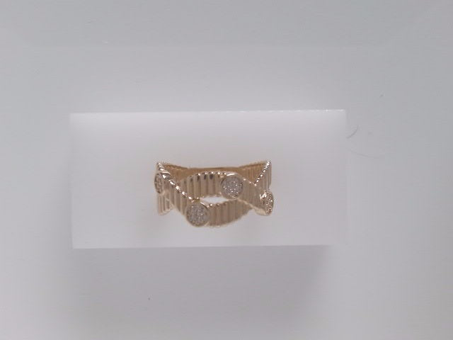 14k Yellow Gold Women's Ring 3.3g