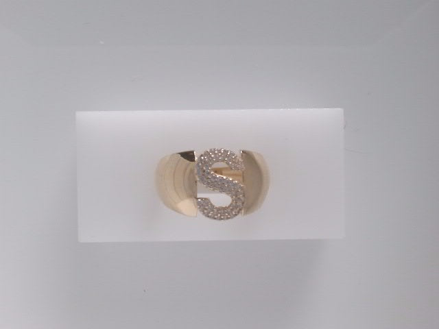 14k Yellow Gold Women's Ring 3.6g