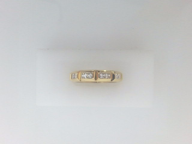 14k Yellow Gold Women's Ring 3.1g