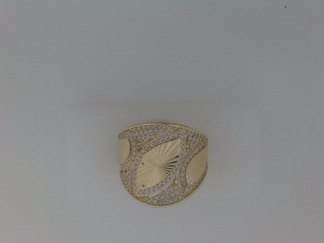 14k Yellow Gold Women's Ring 5.5g