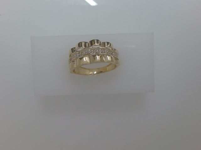 14k Yellow Gold Women's Ring 2.8g