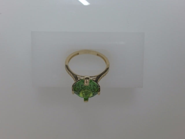 14k Yellow Gold Women's Ring 3.7g