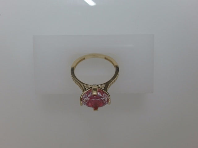 14k Yellow Gold Women's Ring 3.8g