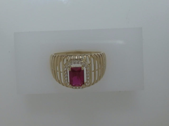 14k Yellow Gold Women's Ring 2.9g