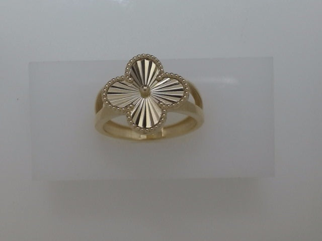 14k Yellow Gold Women's Ring 3.5g