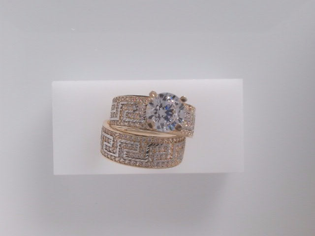 14k Yellow Gold Women's Wedding Ring 8.2g