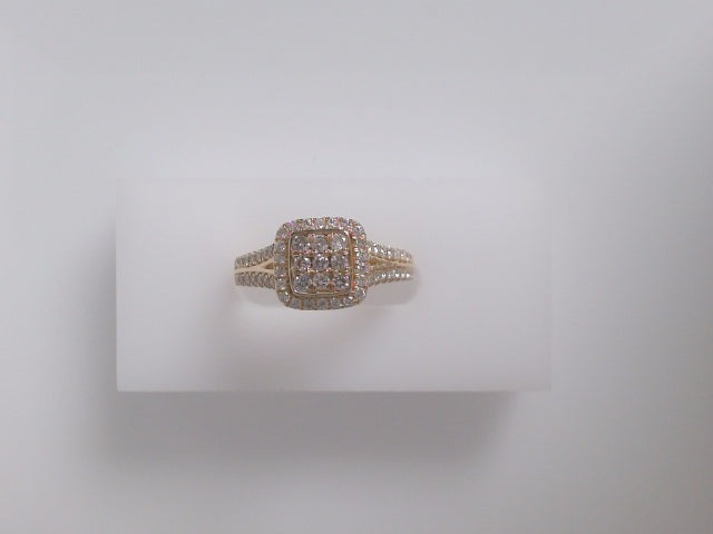 14k Yellow Gold Diamond Women's Wedding Ring 17.8g