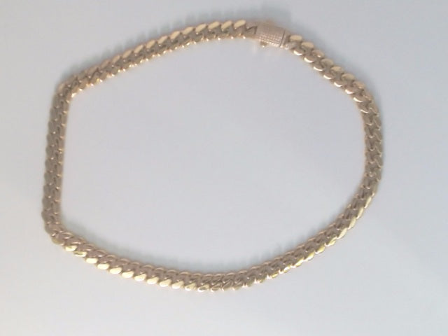 14 KT CADENA VARIADA