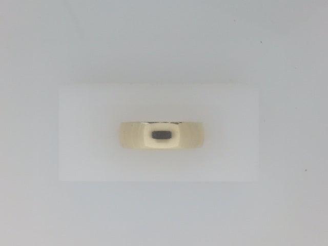 10k Yellow Gold Woman's Ring 4.8g