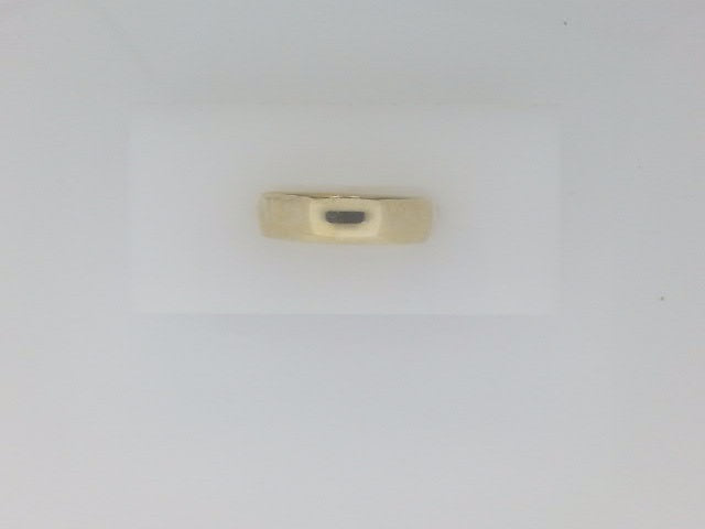 10k Yellow Gold Woman's Ring 3.9g