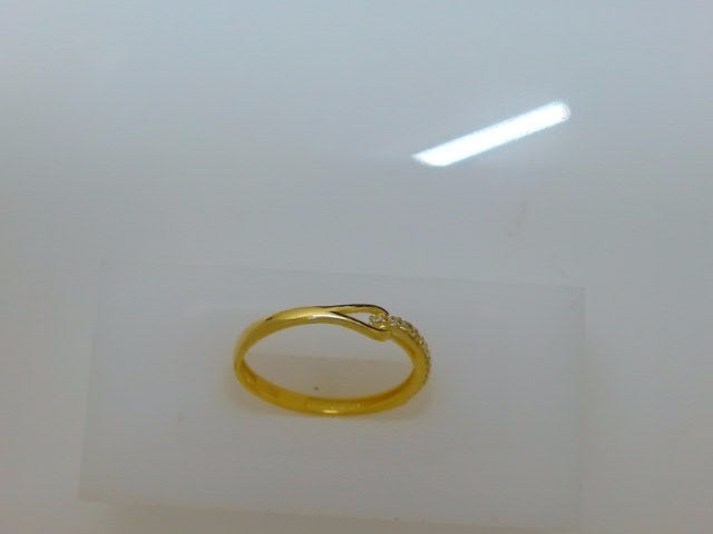 10k Yellow Gold Woman's Ring 1g