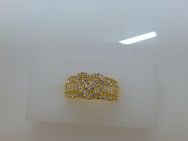 10k Yellow Gold Woman's Ring 3.5g