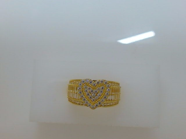 10k Yellow Gold Woman's Ring 3.9g