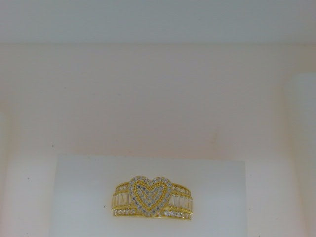 10k Yellow Gold Woman's Ring 3.4g