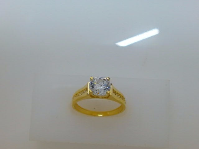 10k Yellow Gold Woman's Wedding Ring 3.1g