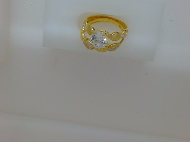 10k Yellow Gold Woman's Wedding Ring 3.4g