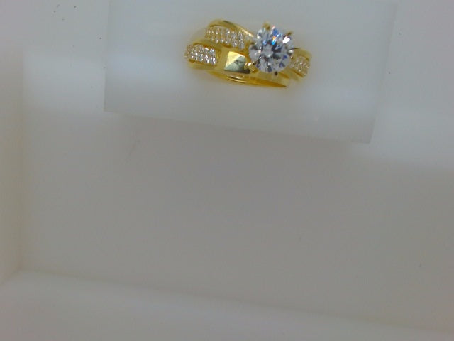 10k Yellow Gold Woman's Wedding Ring 3.7g