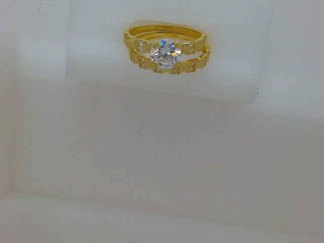 10k Yellow Gold Woman's Wedding Ring 3.4g